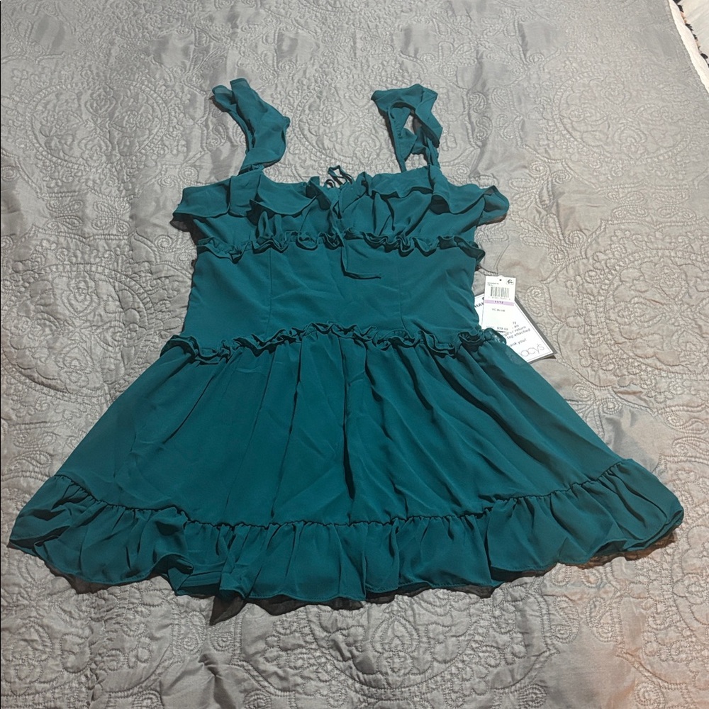 B. Darlin Juniors Flutter-Strap Chiffon Tiered A-Line Mini Dress – Sweet & Flowy